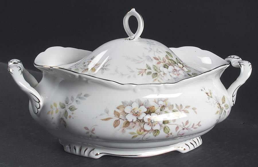 Haworth Oval Covered Vegetable by Royal Albert-1