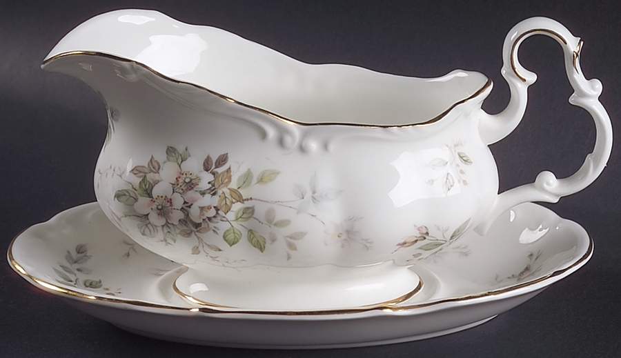 Haworth Gravy Boat & Underplate by Royal Albert-1
