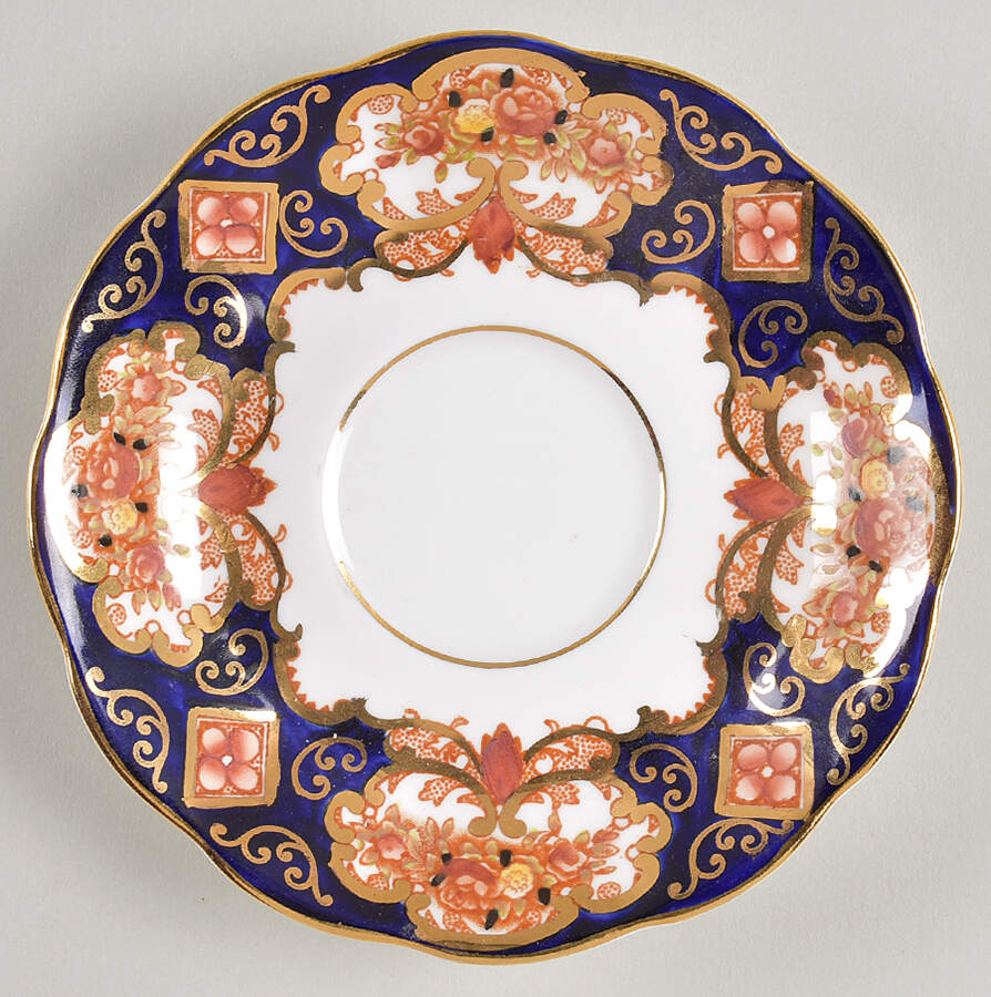 Heirloom (Bone China Stamp) Saucer for Footed Cup by Royal Albert-1