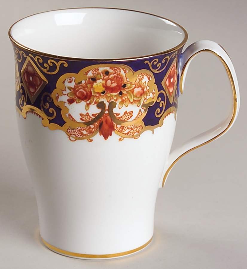 Heirloom (Bone China Stamp) Mug by Royal Albert-1