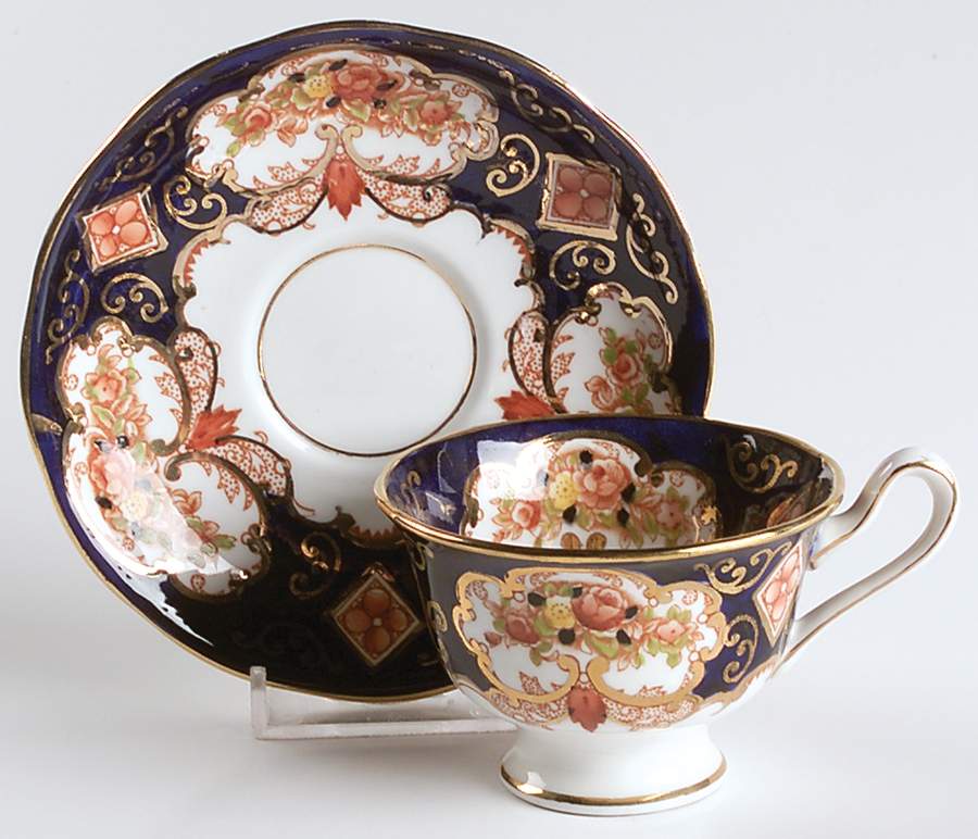 Heirloom (Bone China Stamp) Footed Demitasse Cup & Saucer Set by Royal Albert-1