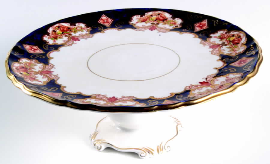 Heirloom (Bone China Stamp) 9" Diameter Pedestal Cake Stand by Royal Albert-1