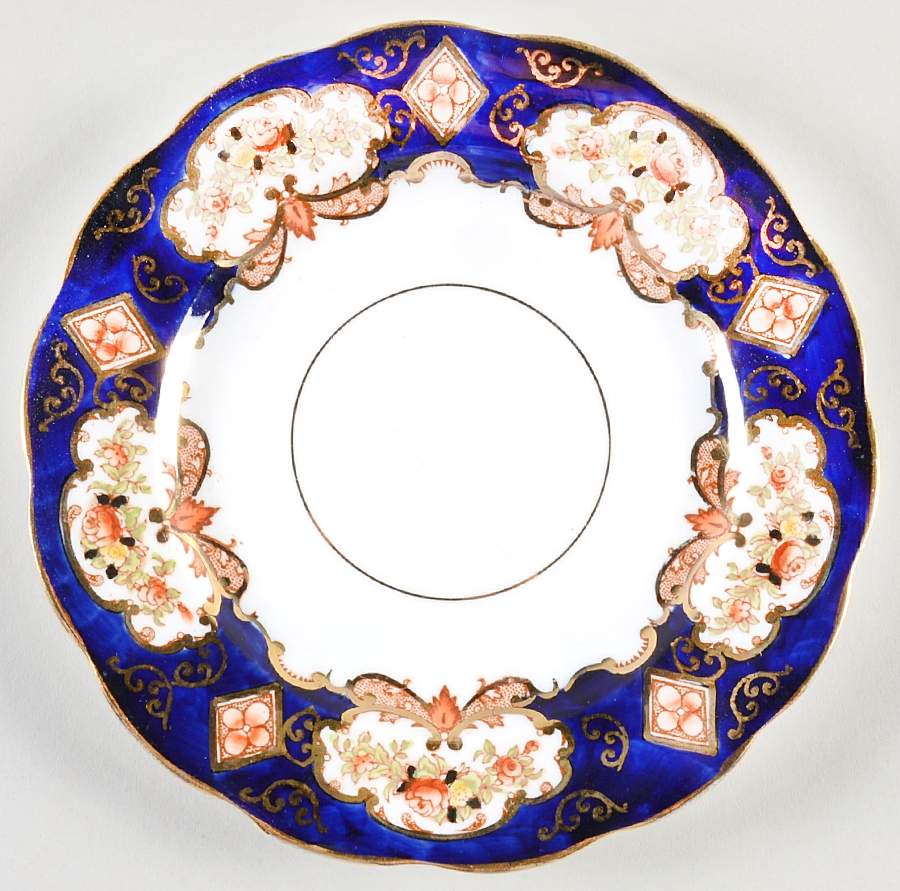 Heirloom (Bone China Stamp) Salad Plate by Royal Albert-1