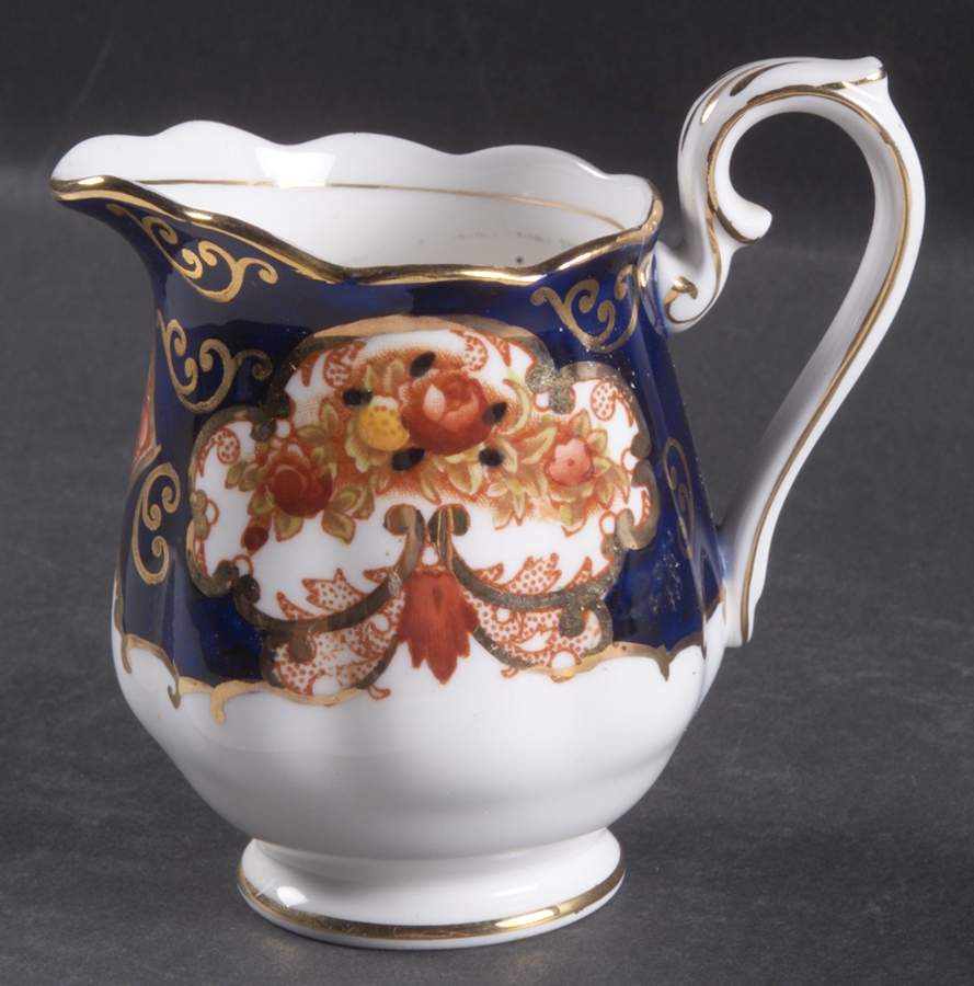 Heirloom (Bone China Stamp) Mini Creamer by Royal Albert-1