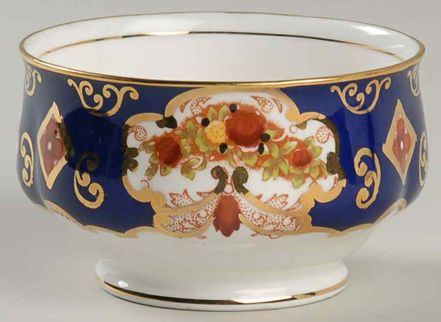 Heirloom (Bone China Stamp) Open Sugar Bowl by Royal Albert-1