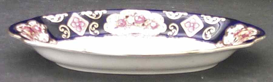 Heirloom (Bone China Stamp) Relish by Royal Albert-1