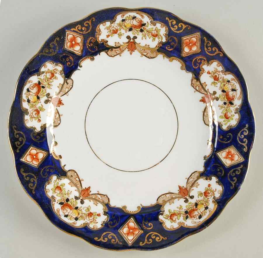 Heirloom (Bone China Stamp) Salad Plate by Royal Albert-1