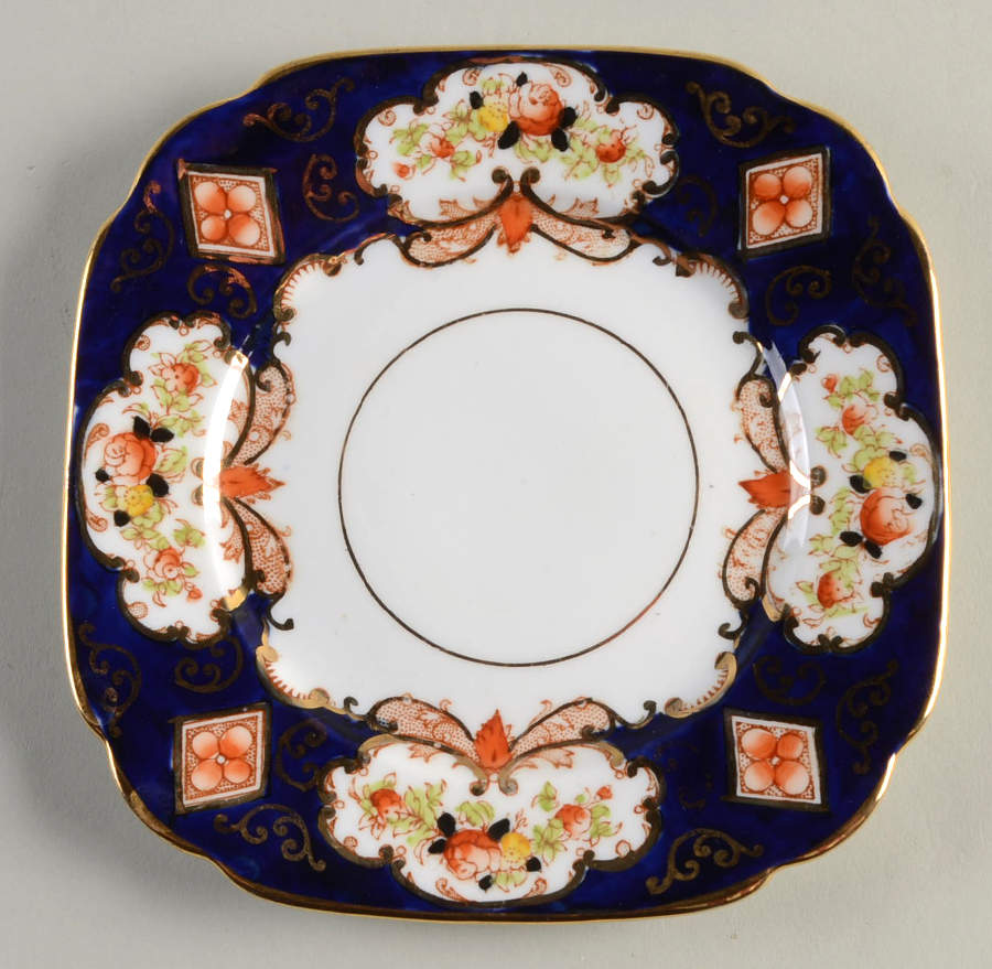 Heirloom (Crown China Stamp, SCALLOPED) Square Bread & Butter Plate by Royal Albert-1