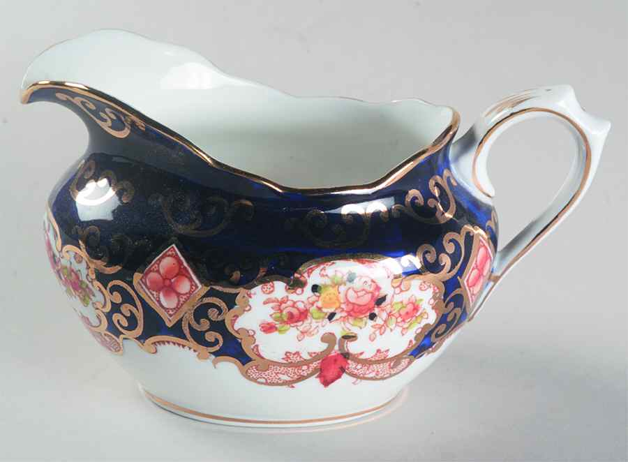 Heirloom (Crown China Stamp, SCALLOPED) Creamer by Royal Albert-1