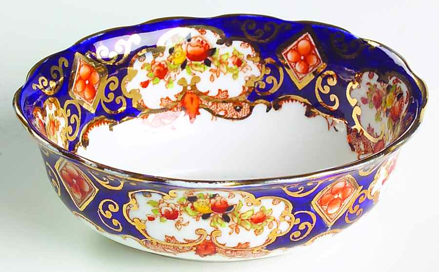 Heirloom (Crown China Stamp, SCALLOPED) Open Sugar Bowl by Royal Albert-1