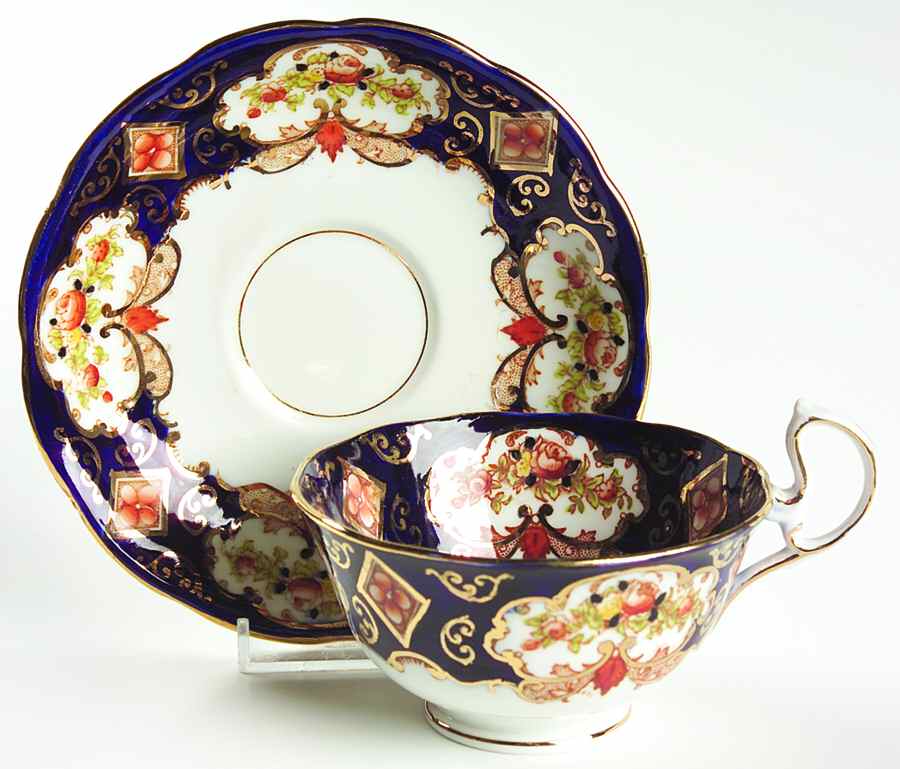Heirloom (Crown China Stamp, SCALLOPED) Oversized Cup & Saucer Set by Royal Albert-1