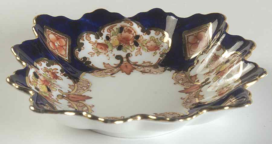 Heirloom (Crown China Stamp, SCALLOPED) Small Square Sweet Meat Dish by Royal Albert-1