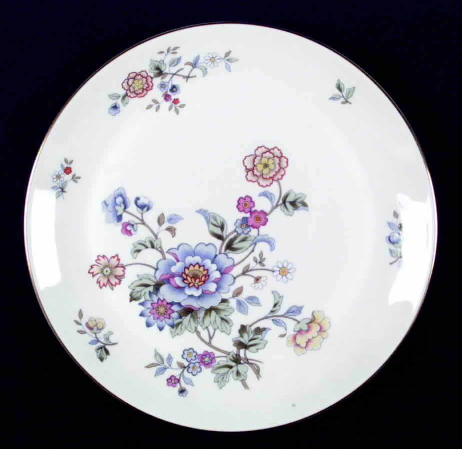 Hidden Valley Dinner Plate by Royal Albert-1