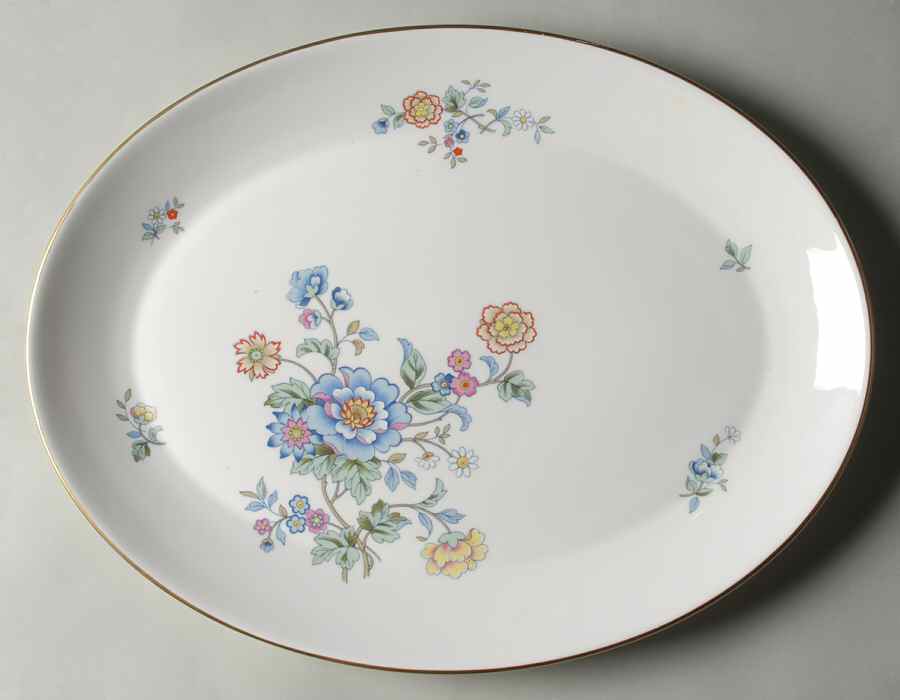 Hidden Valley 16" Oval Serving Platter by Royal Albert-1