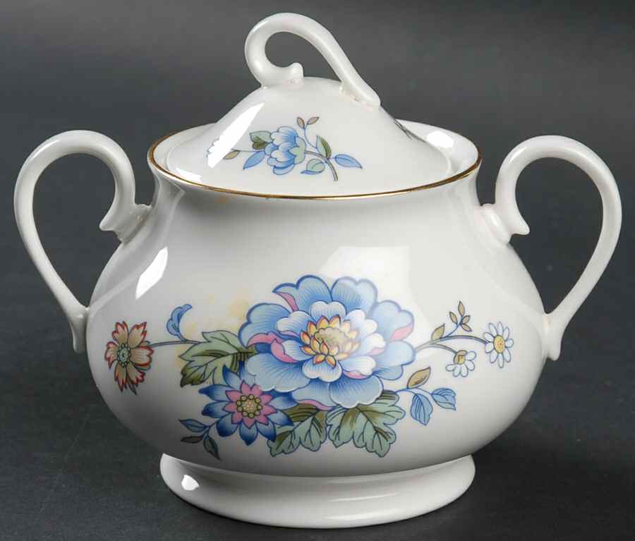 Hidden Valley Sugar Bowl & Lid by Royal Albert-1