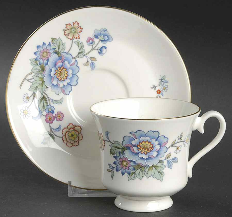 Hidden Valley Footed Cup & Saucer Set by Royal Albert-1