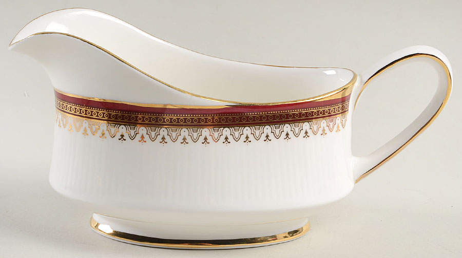 Holyrood Gravy Boat by Royal Albert-1
