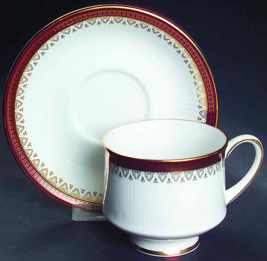Holyrood Footed Cup & Saucer Set by Royal Albert-1