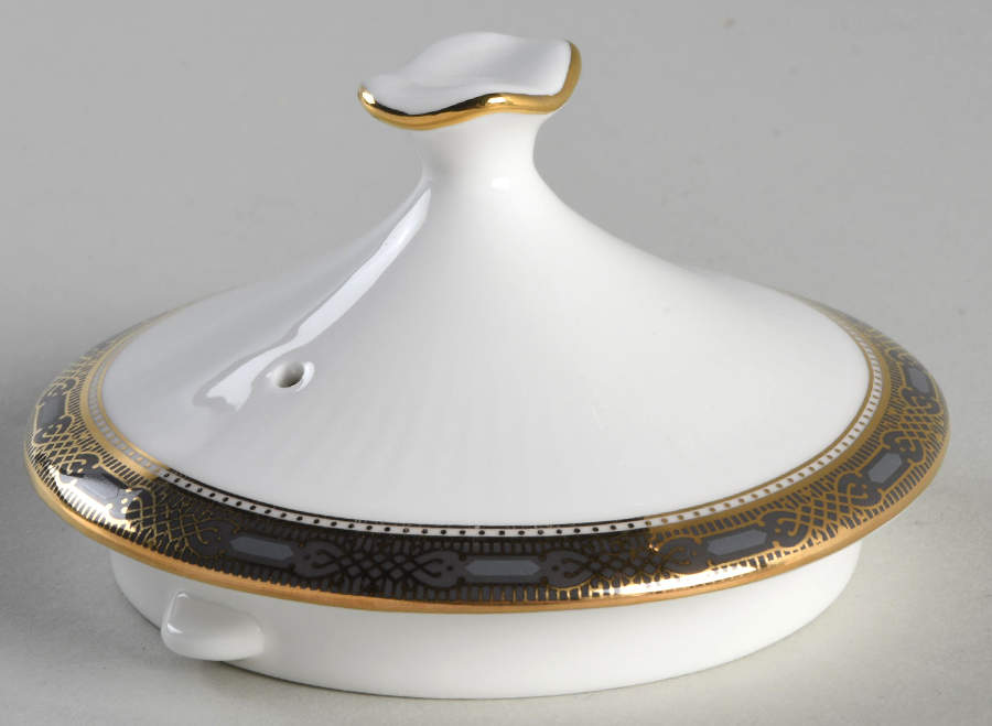 Iona Lid for Teapot by Royal Albert-1