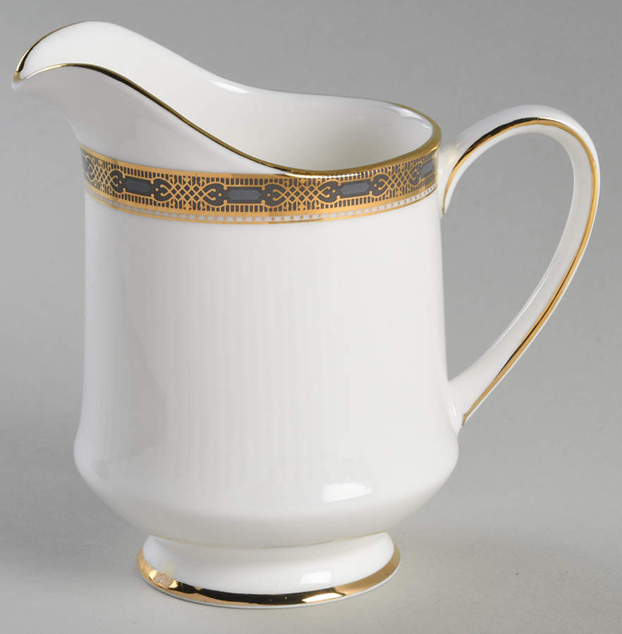 Iona Creamer by Royal Albert-1