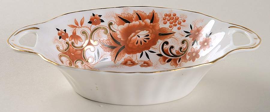 Keepsake Sweet Meat Dish by Royal Albert-1
