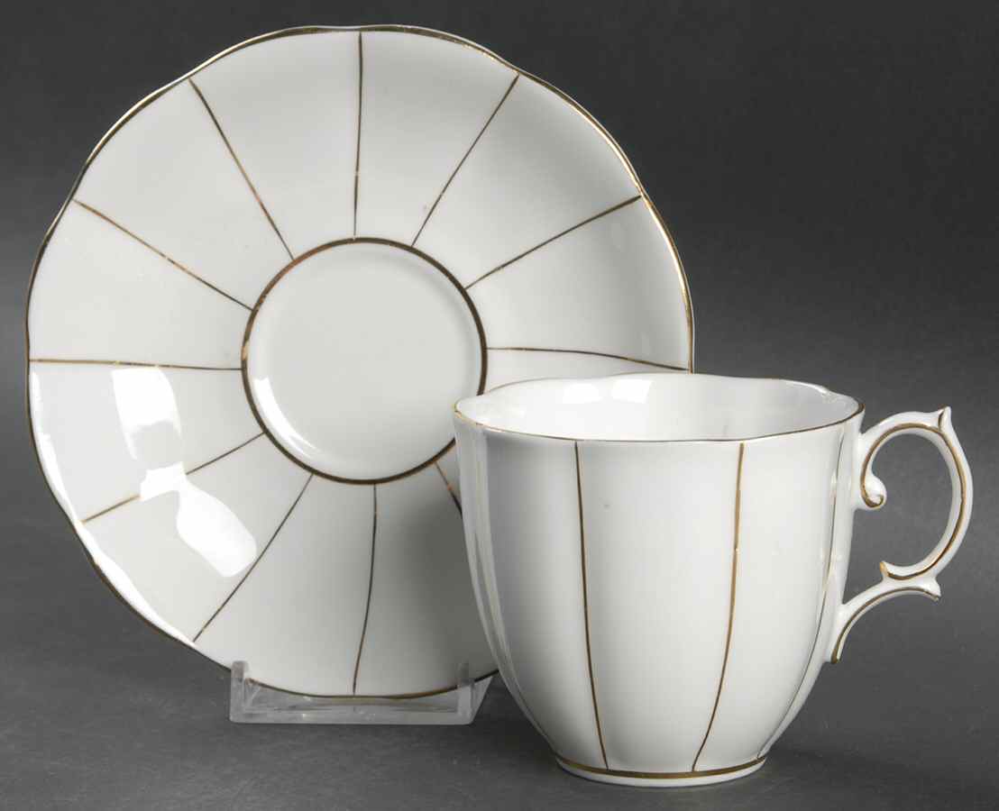 Kent Flat Cup & Saucer Set by Royal Albert-1