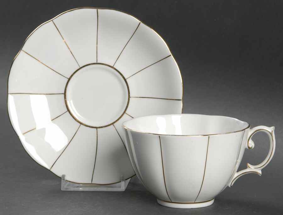 Kent Flat Cup & Saucer Set by Royal Albert-1