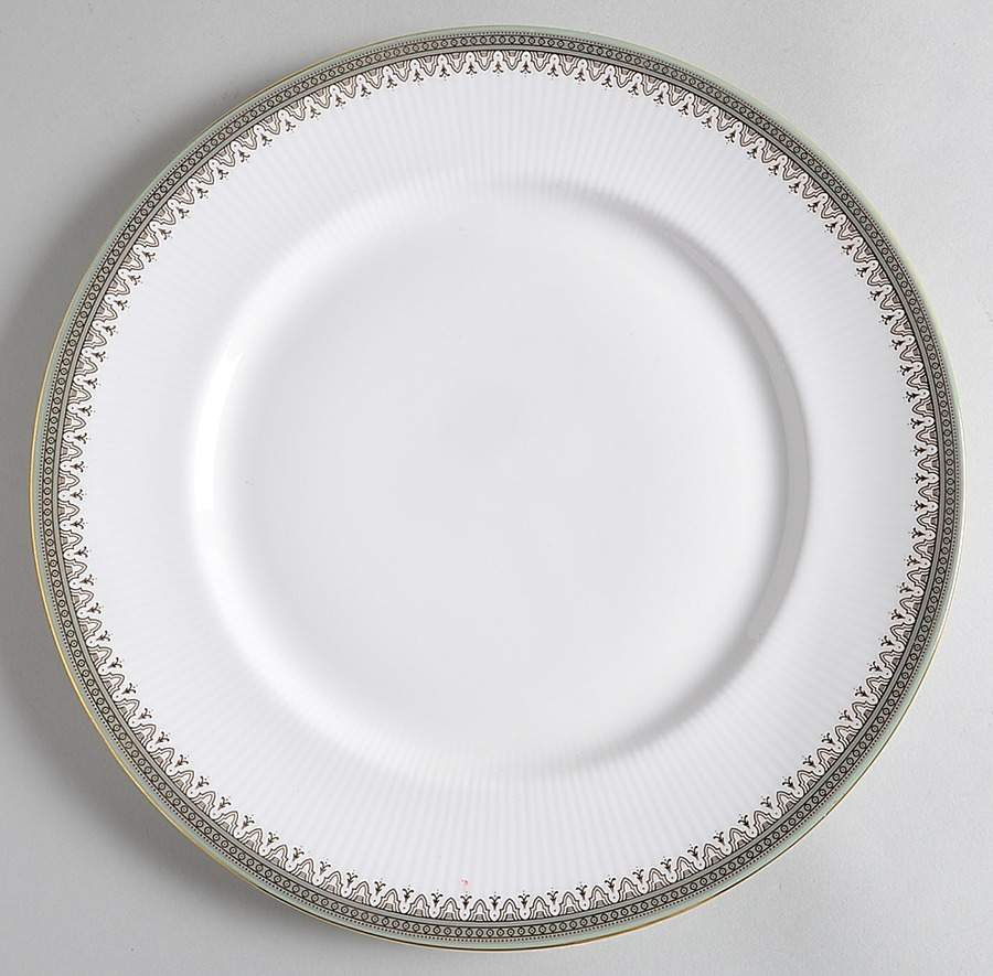 Kensington Dinner Plate by Royal Albert-1
