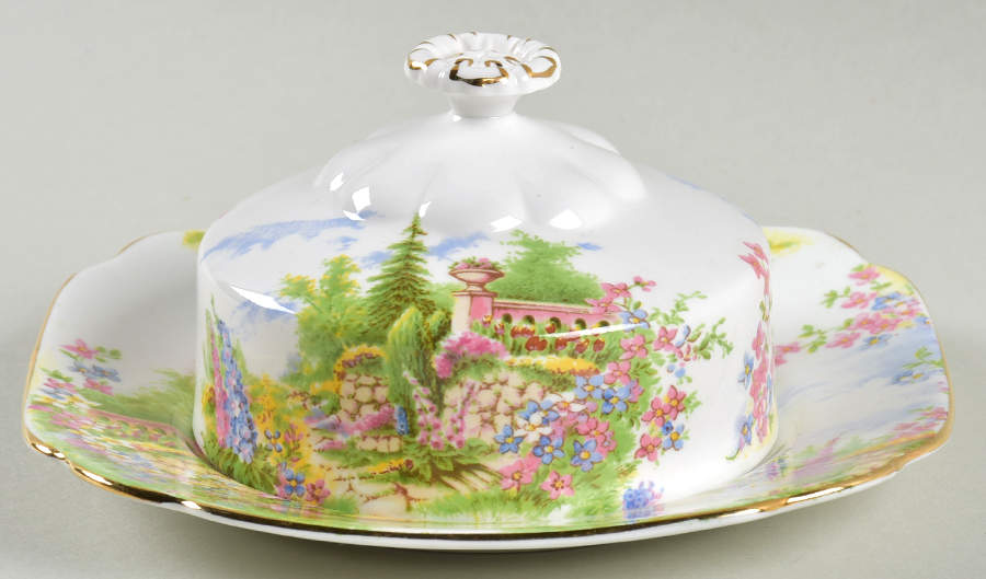 Kentish Rockery Round Covered Butter (Uses Square Bread & Butter Plate) by Royal Albert-1
