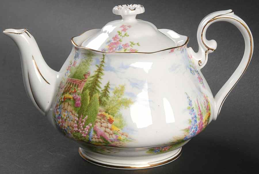 Kentish Rockery Small Teapot & Lid by Royal Albert-1