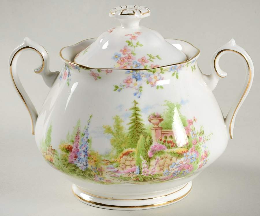 Kentish Rockery Sugar Bowl & Lid by Royal Albert-1