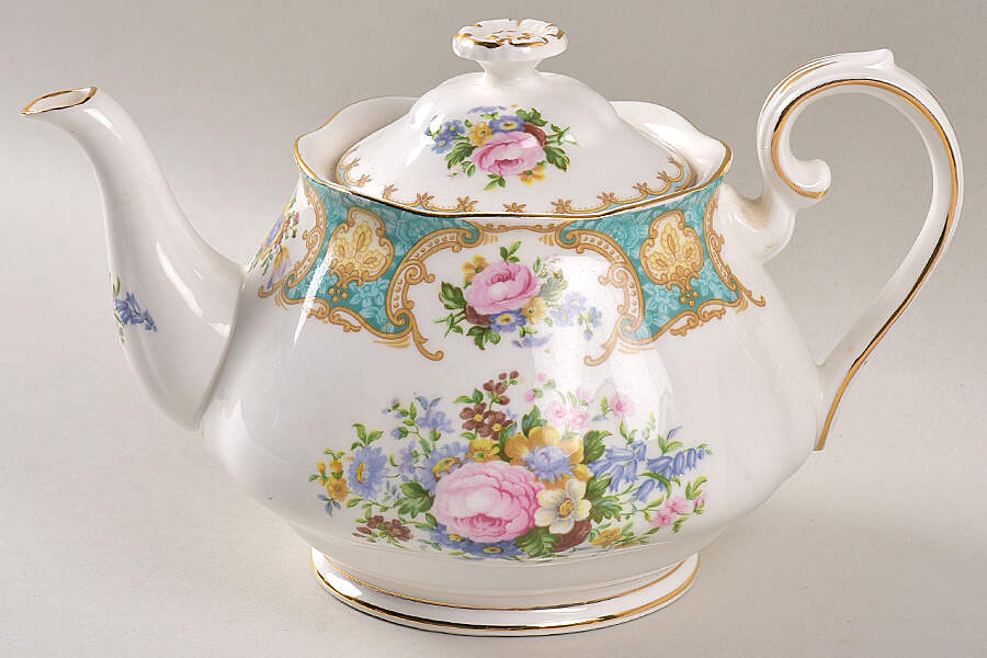 Lady Ascot Small Teapot & Lid by Royal Albert-1