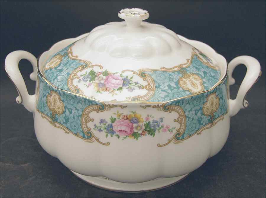 Lady Ascot Tureen &  Lid by Royal Albert-1