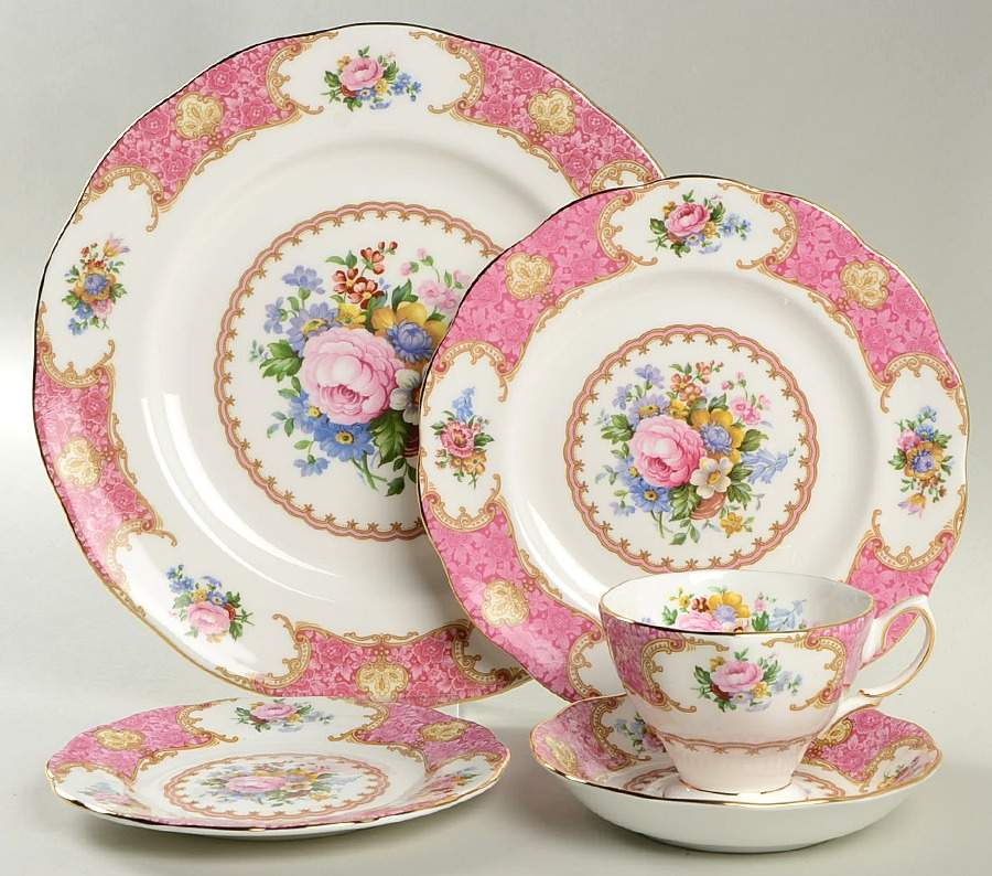 Lady Carlyle 40 Piece Estate Set by Royal Albert-1
