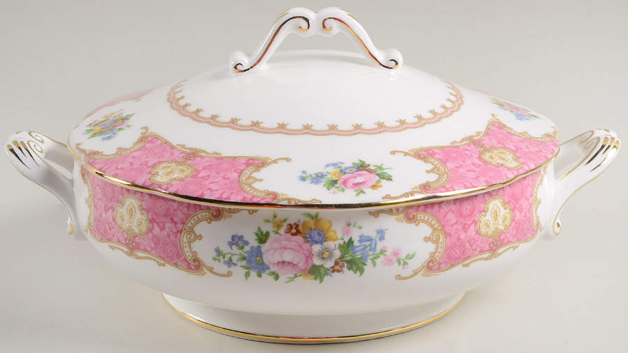 Lady Carlyle Round Covered Vegetable by Royal Albert-1