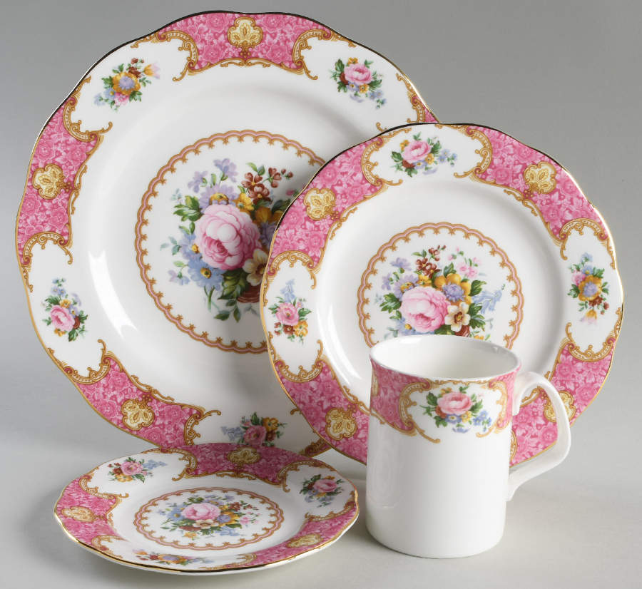 Lady Carlyle 32  Piece Estate Set by Royal Albert-1
