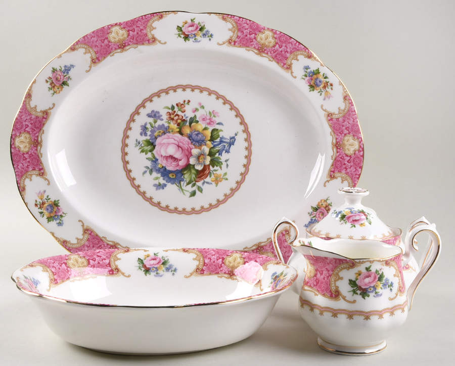 Lady Carlyle 5 Piece Hostess Set by Royal Albert-1