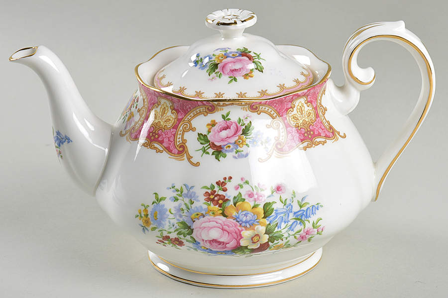 Lady Carlyle Small Teapot & Lid by Royal Albert-1