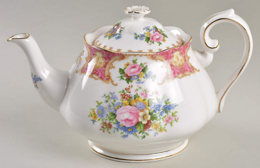 Lady Carlyle Teapot & Lid by Royal Albert-1