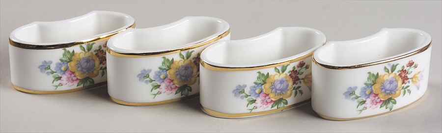 Lady Carlyle Napkin Ring - Set of 4 by Royal Albert-1