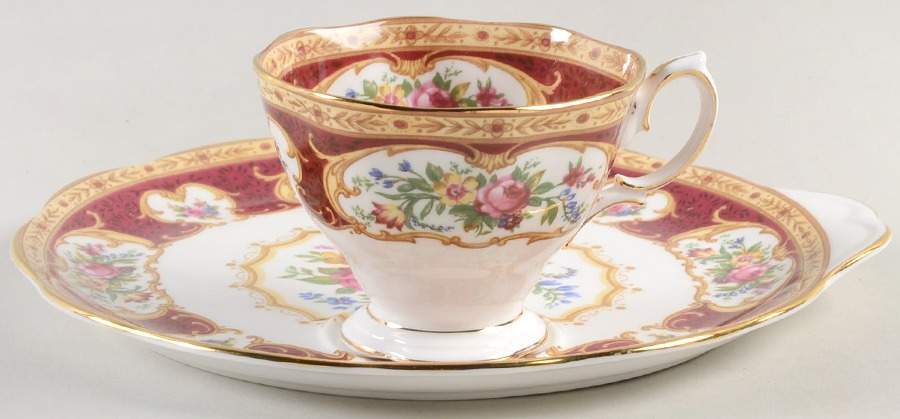 Lady Hamilton Snack Plate & Cup Set by Royal Albert-1