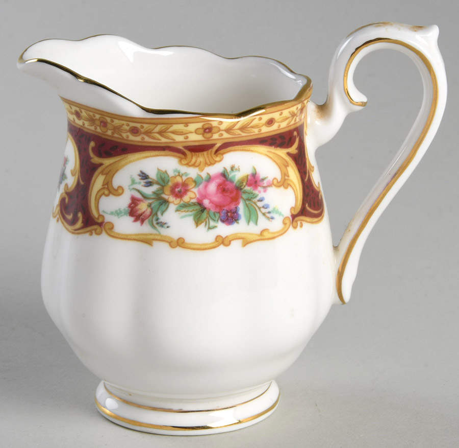 Lady Hamilton Mini Creamer by Royal Albert-1