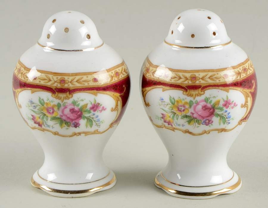 Lady Hamilton Salt & Pepper Set by Royal Albert-1