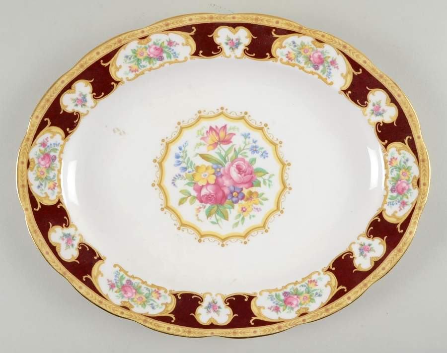Lady Hamilton 13" Oval Serving Platter by Royal Albert-1