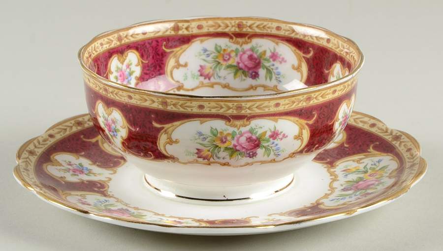 Lady Hamilton Mayonnaise with Attached Underplate by Royal Albert-1