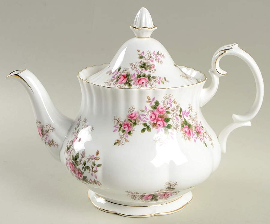 Lavender Rose Teapot & Lid by Royal Albert-1