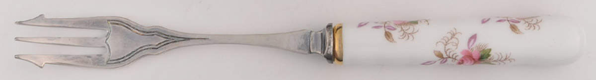 Lavender Rose Pickle Fork by Royal Albert-1