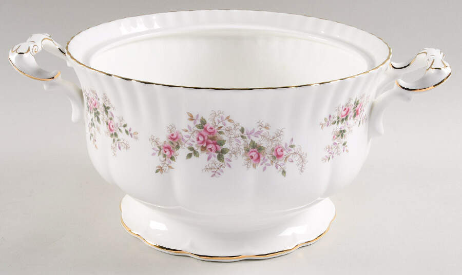 Lavender Rose Tureen No Lid by Royal Albert-1