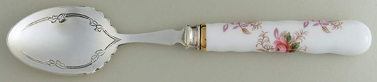 Lavender Rose Jam/Preserve Spoon by Royal Albert-1