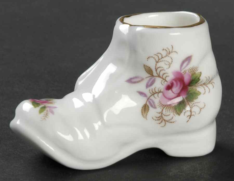 Lavender Rose Small Shoe by Royal Albert-1